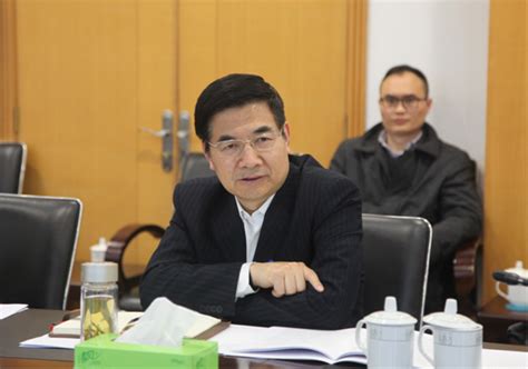 区委书记朱海平参加第四代表团审议--秀洲新闻网