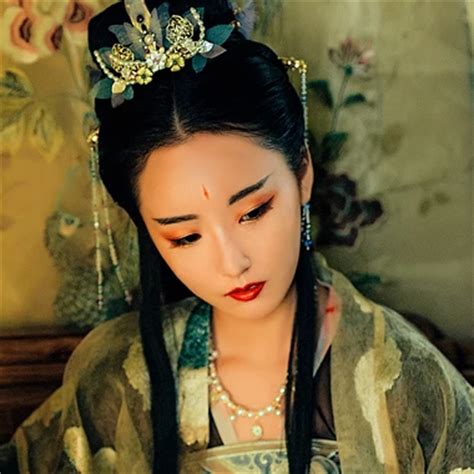 古风舞姬妆容图片女生头像