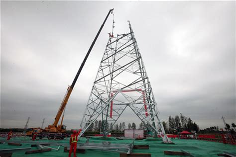 陕西送变电首次采用500吨吊车组立特高压铁塔-国际电力网