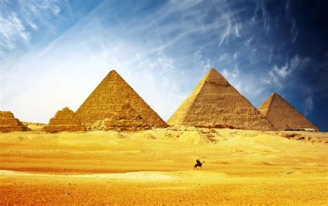 埃及金字塔是如何搭建的_旅泊网