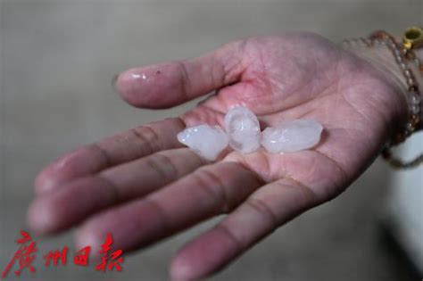 北京局地出现暴雨冰雹天气 你被砸到了吗？|界面新闻 · 图片