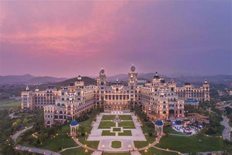 J&A设计的大连豪华精选城堡酒店荣获“2014年亚洲最值得期待酒店”-J&A姜峰设计新闻媒体