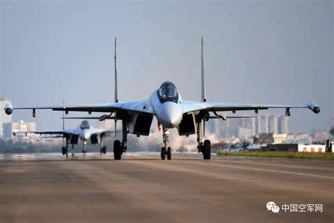 中国空军苏-35战机为何能迅速形成战斗力_凤凰网
