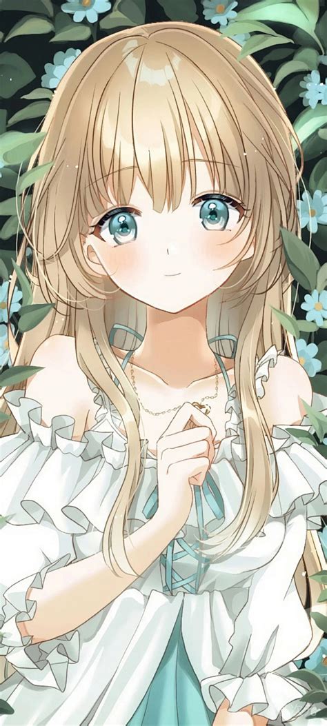连衣裙少女