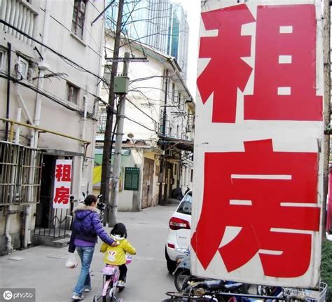 日本房东为什么不愿意将房子租给外国人？ 日本的租房歧视华说昨天在网上看到一则报道，是从《日本时报》翻过来的。报道说，日本房东变得越来越挑剔 ...