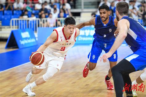 成都大运会男篮比赛中国队首秀 - 资讯 - 新湖南