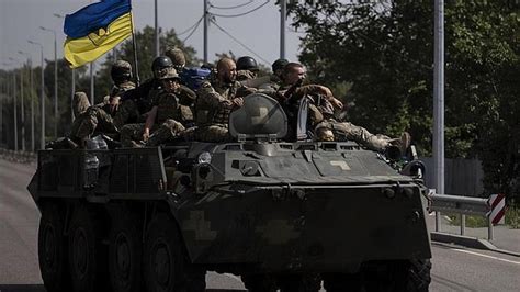 乌克兰突破俄罗斯防线，基辅部队开始在赫尔松发动反攻|赫尔松|基辅|乌克兰_新浪新闻