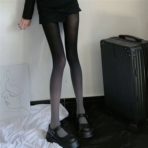 情趣丝袜超薄性感修腿显瘦蕾丝花边黑色长筒袜高筒配套包芯丝袜-阿里巴巴