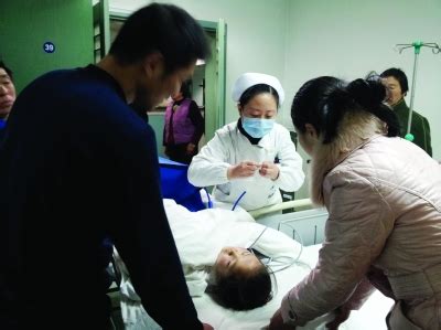 7岁女孩坠下11楼奇迹生还_ 视频中国