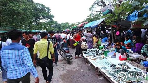 缅甸玉石市场：翡翠买卖如同摆地摊-和田玉资讯