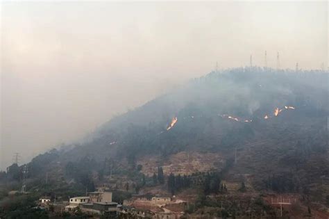 中国“最后的原始部落”发生严重火灾-新闻中心-温州网
