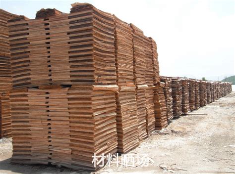 龙建胶合板，漳州龙川木业，建筑模板 、酚醛建筑模板、漳州建筑模板