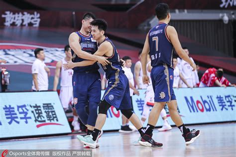 第二十一轮图集：广东vs同曦 – 南京同曦篮球俱乐部官方网站