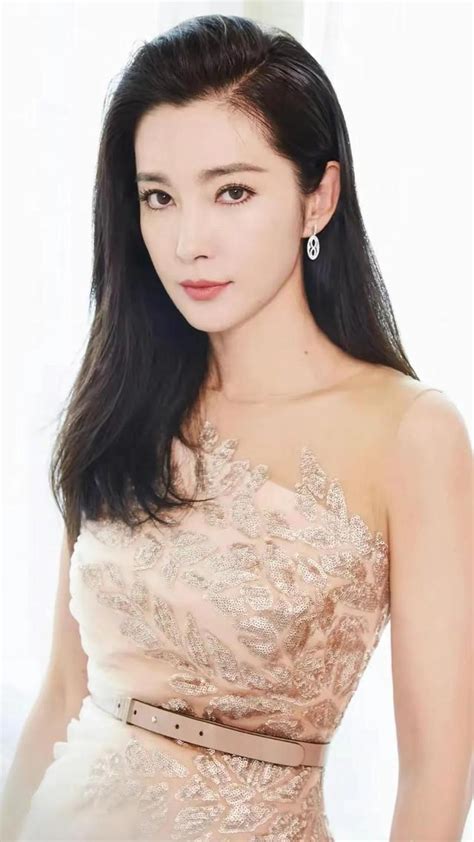 中国最美丽的女人十大排行榜 中国第一美女会是谁呢？|美女|范冰冰|排行榜_新浪新闻