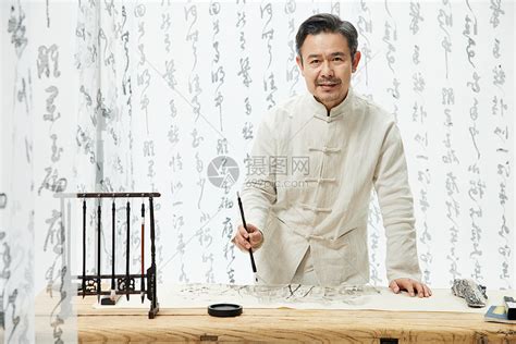 中国风中年人画水墨画高清图片下载-正版图片502358214-摄图网