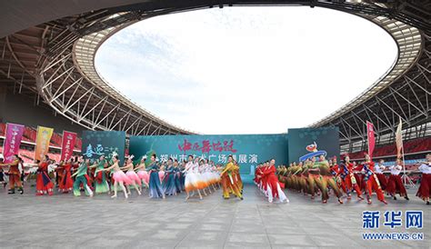 郑州市举办“中原舞蹁跹”首届全民时尚广场舞大赛