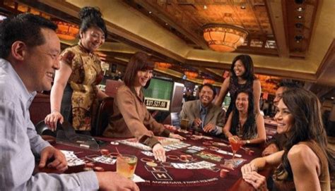 在澳门赌场玩, 赢“上千万”后马上收手, 赢的钱能带回大陆吗|澳门赌场|大陆|赌博_新浪新闻