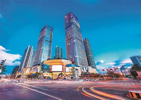 深圳购物中心客流显著增长 55.4万平方米优质商业下半年入市_深圳新闻网