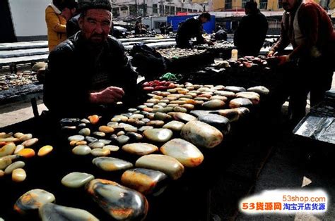 南阳平石佛寺玉器批发市场是国内5大玉器批发市场之一_53货源网