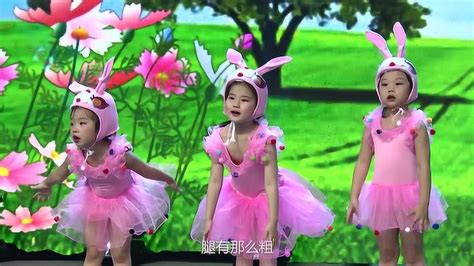 浙江少儿频道UBTV小主播表演童话剧《咕咚来了》