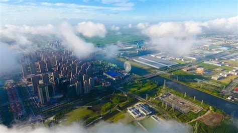 宁波中交未来城·未来塔概念方案竞赛正式启动 | 建筑学院