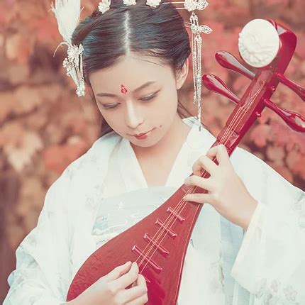 琵琶女生古风头像图片
