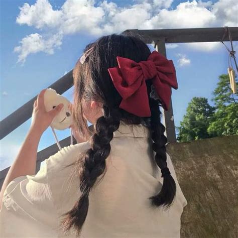 00后头像甜美女生霸气