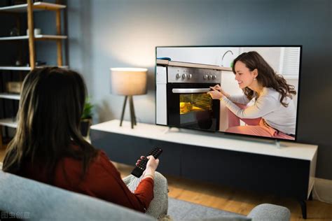 各尺寸/分辨率电视与观看距离推荐标准公布：看完懂了 - NetSmell