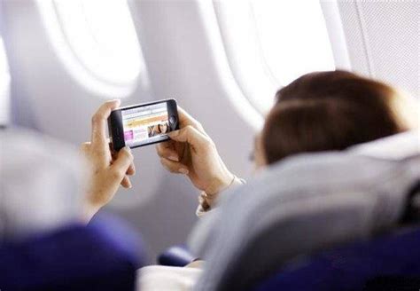 第四家！南方航空宣布1月19日起可在空中使用手机 - 脉脉