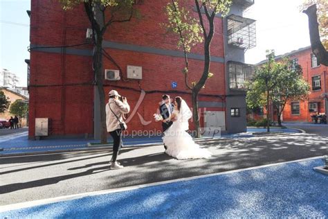 江西宜春：老旧小区变身“网红打卡地”-人民图片网