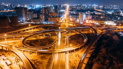中国内蒙古呼和浩特城市大桥日转夜延时摄影—高清视频下载、购买_视觉中国视频素材中心