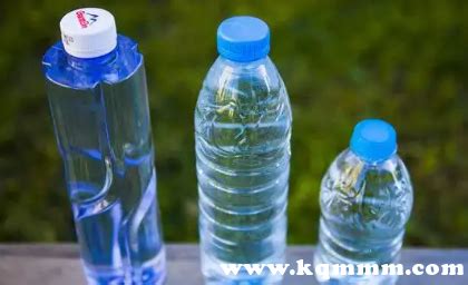 中国最“奢侈”的3款矿泉水，一瓶水卖出15块钱，网友：喝不起！