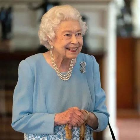 女王登基70年｜英国君主制危矣？|英国|君主制|伊丽莎白二世_新浪新闻
