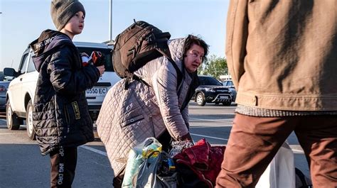 超百万人逃离乌克兰，他们去哪儿了？_超三千名在乌中国公民已安全转移_联合国难民署_波兰