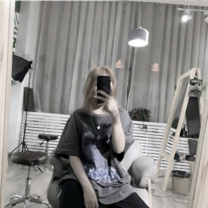 非主流半身女生头像