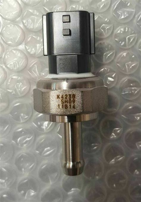 Genuine DPF Exhaust Gas Pressure Sensor - Mazda 2 3 CX-3 CX-5 CX5 2.2 ...