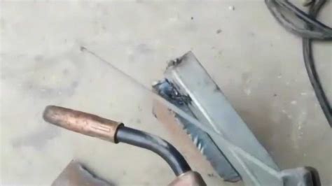 电焊和二保焊哪个焊接更牢固，师傅说出了自己的看法！_腾讯视频
