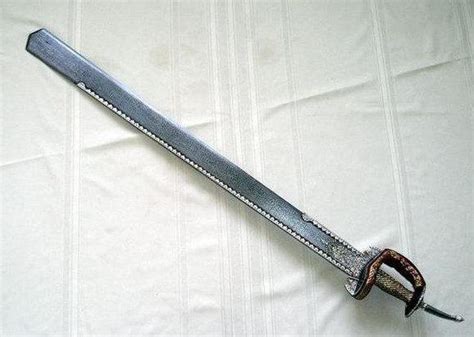 世界上最厉害的三大名剑，有两把来自中国，其中一把能让血变黑_宝剑