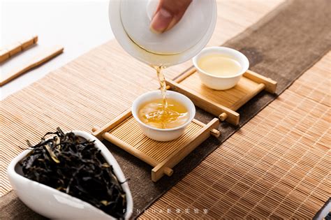 【单枞茶】单枞茶的功效与作用及正确泡法_绿茶说