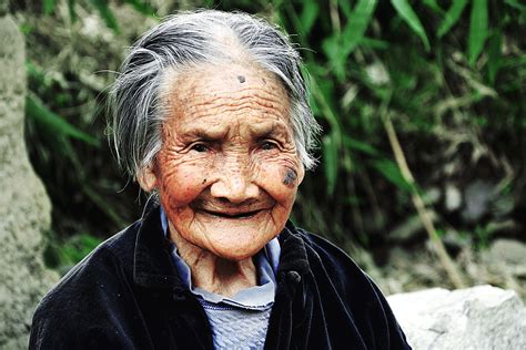 日本成立老奶奶组合KBG84 平均年龄84岁