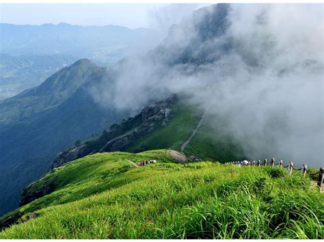 中国十大名山 中国最有名的山 中国名山排行榜 - 乌市微生活