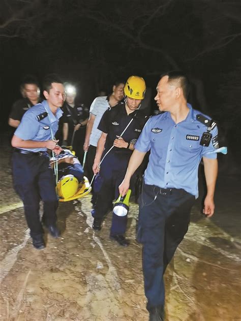 零下10℃！北京一六旬女驴友登山受重伤 救援人员冒严寒救援 | 北晚新视觉