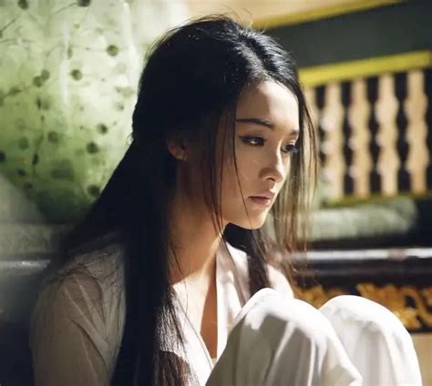 古风很飒的女生李沁头像