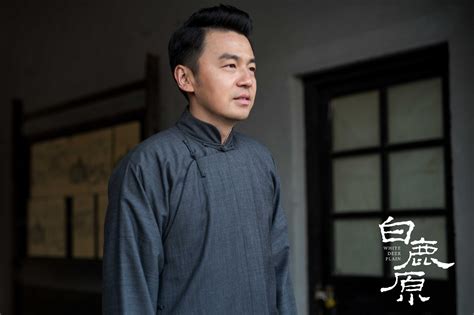 第28届白玉兰最佳男、女主角，是他们_天下_新闻中心_长江网_cjn.cn