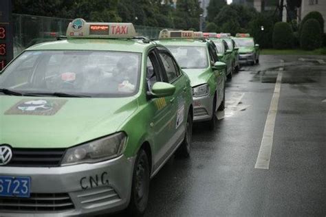 美团打车上海开站，前几周全部司机免抽成 – 连线家