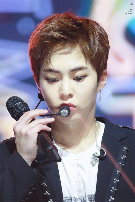 金珉锡(XIUMIN)图片