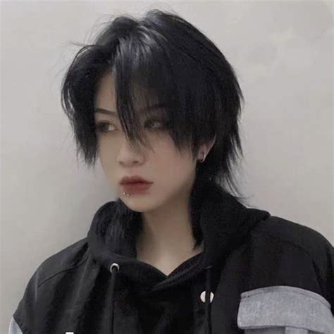 非主流社会狼尾少年头像