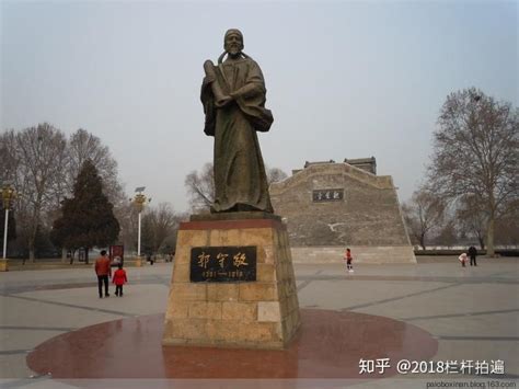 邢台123：初冬的达活泉公园宛如油画世界