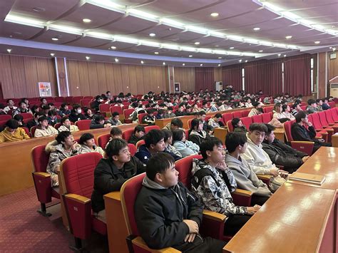 武汉船院国家级教师教学创新团队立项建设——工业机器人领域教学团队-机械工程学院