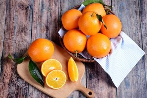 吃橙子有什么好处-橙子的功效作用介绍-六六健康网